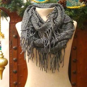 NWT KNITTED WRAP INFINITY SCARF/WRAP WITH FRINGE. MARLED GRAYS